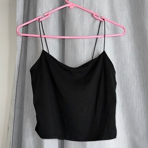 Black crop top 🖤